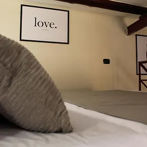  Apartment Pedamentina Pulcinella Loft Italien